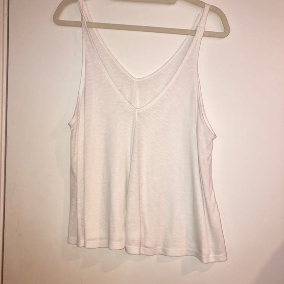 FREE PEOPLE "Dani V-Neck" white tank, Small - Picture 4 of 4